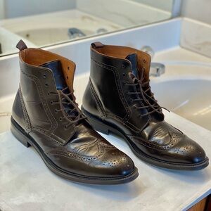 Stafford Kent brown Leather wingtip boot Men’s size 12M excellent condition